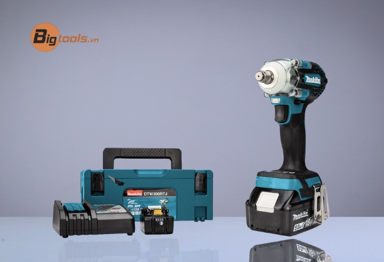 Máy Siết Bu Lông Dùng Pin Makita DTW300RTJ