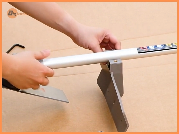 Lắp Đặt Tấm Chắn Bảo Vệ