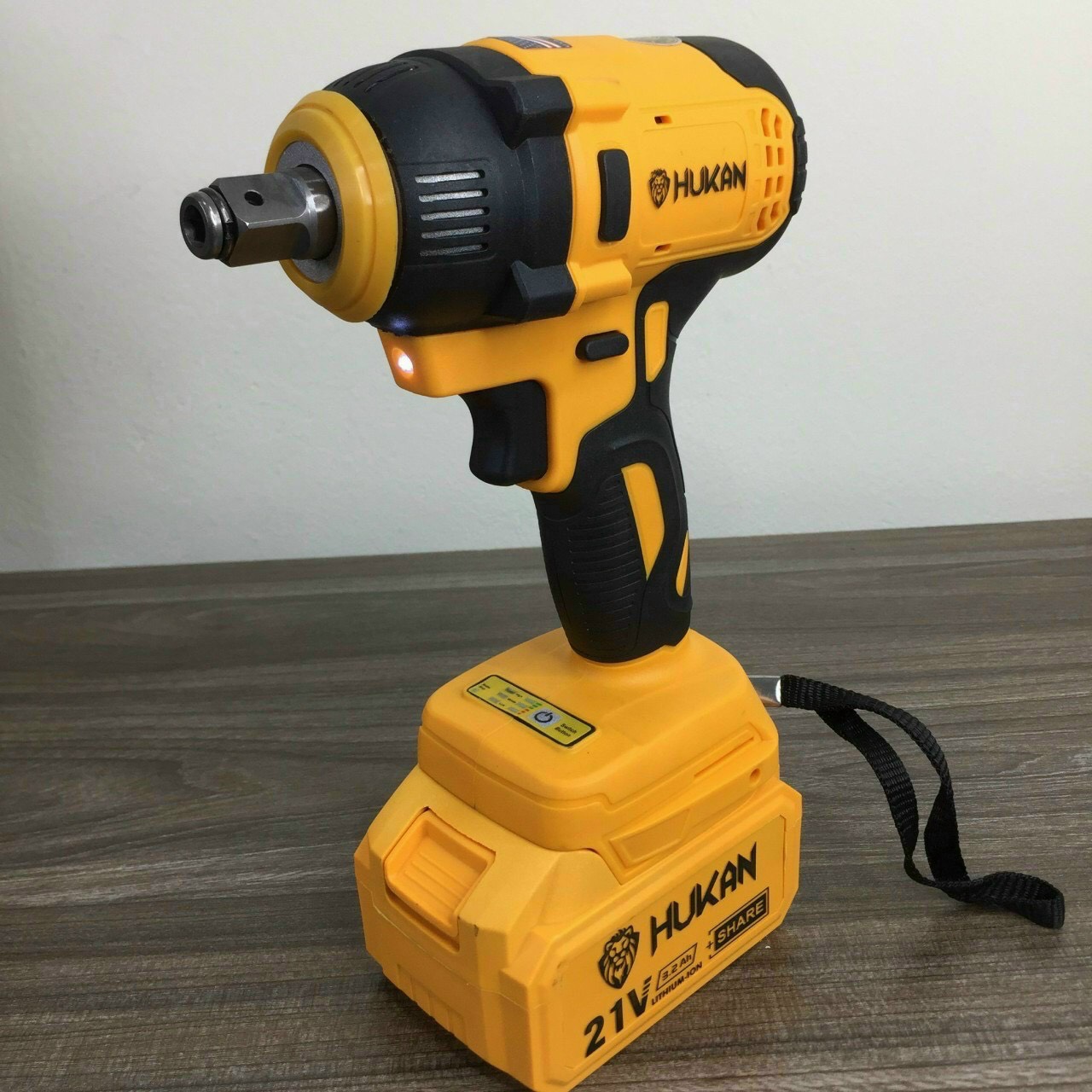 Máy siết bulong dùng Pin HUKAN HK-F80