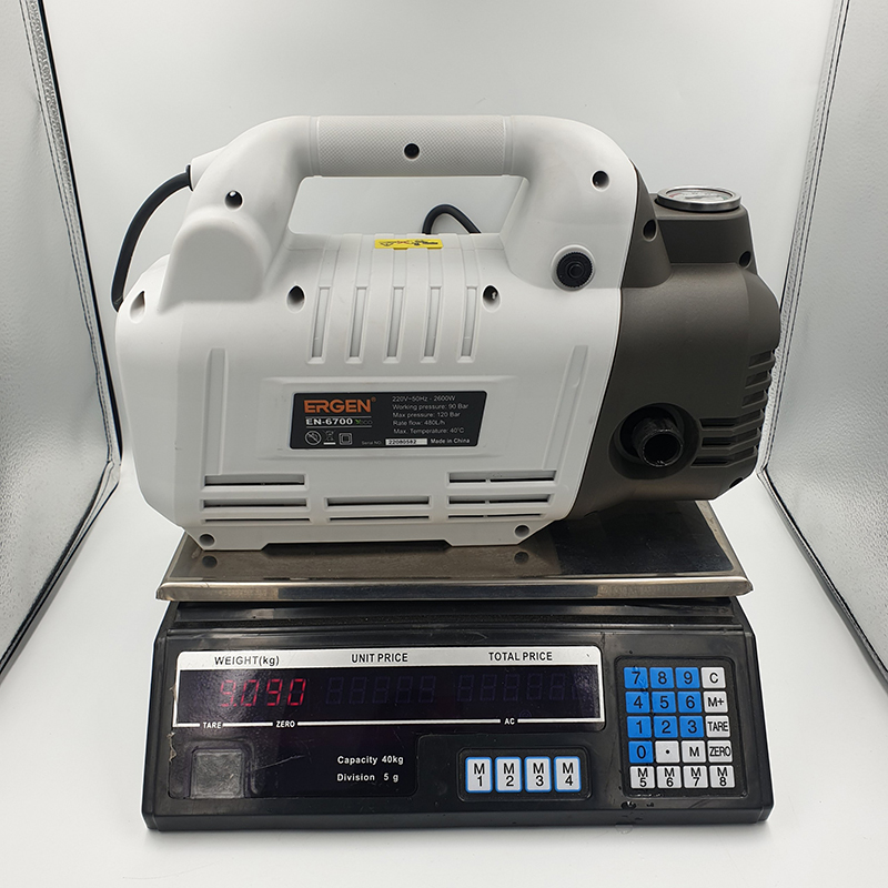 Máy xịt rửa xe ERGEN 6700