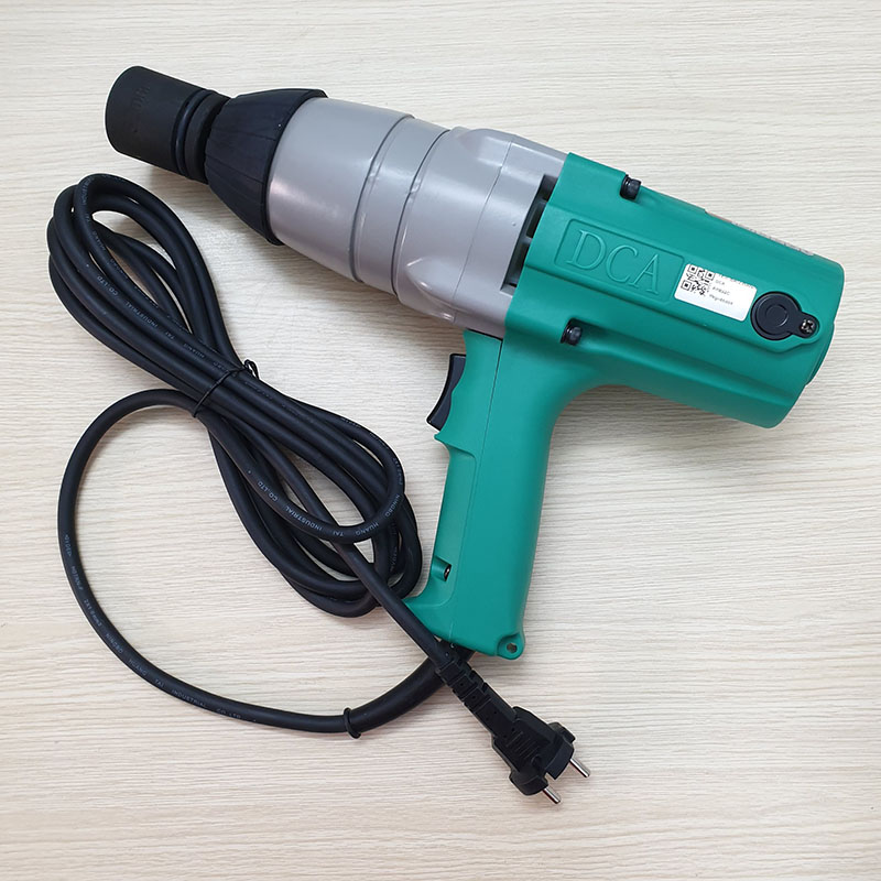 Máy Siết bulong dùng điện DCA APB22C 620W
