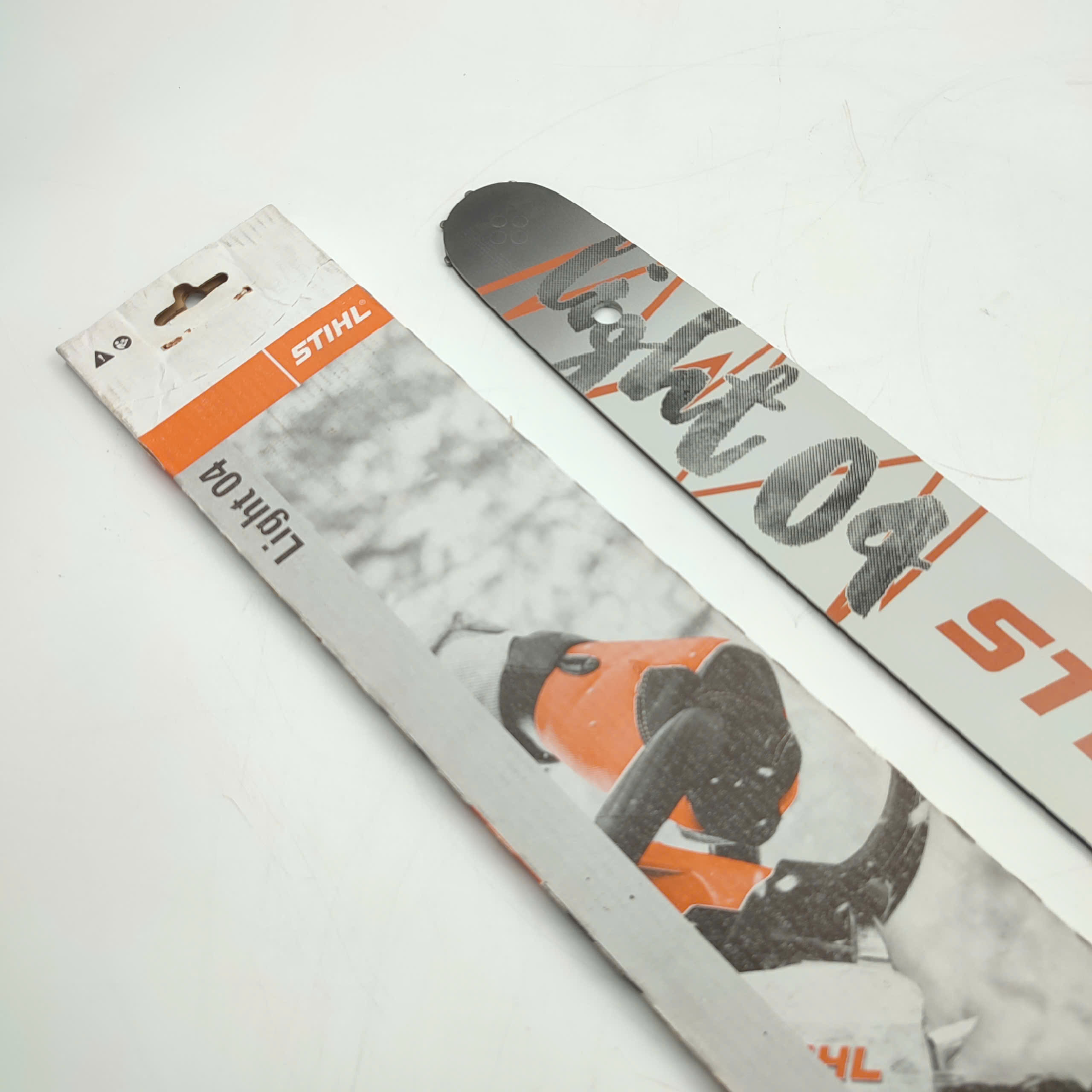 Lam bánh xe máy cưa Stihl 18inch (3/8"P - 1.3 mm) (3005-000-4817) - Mặt sau