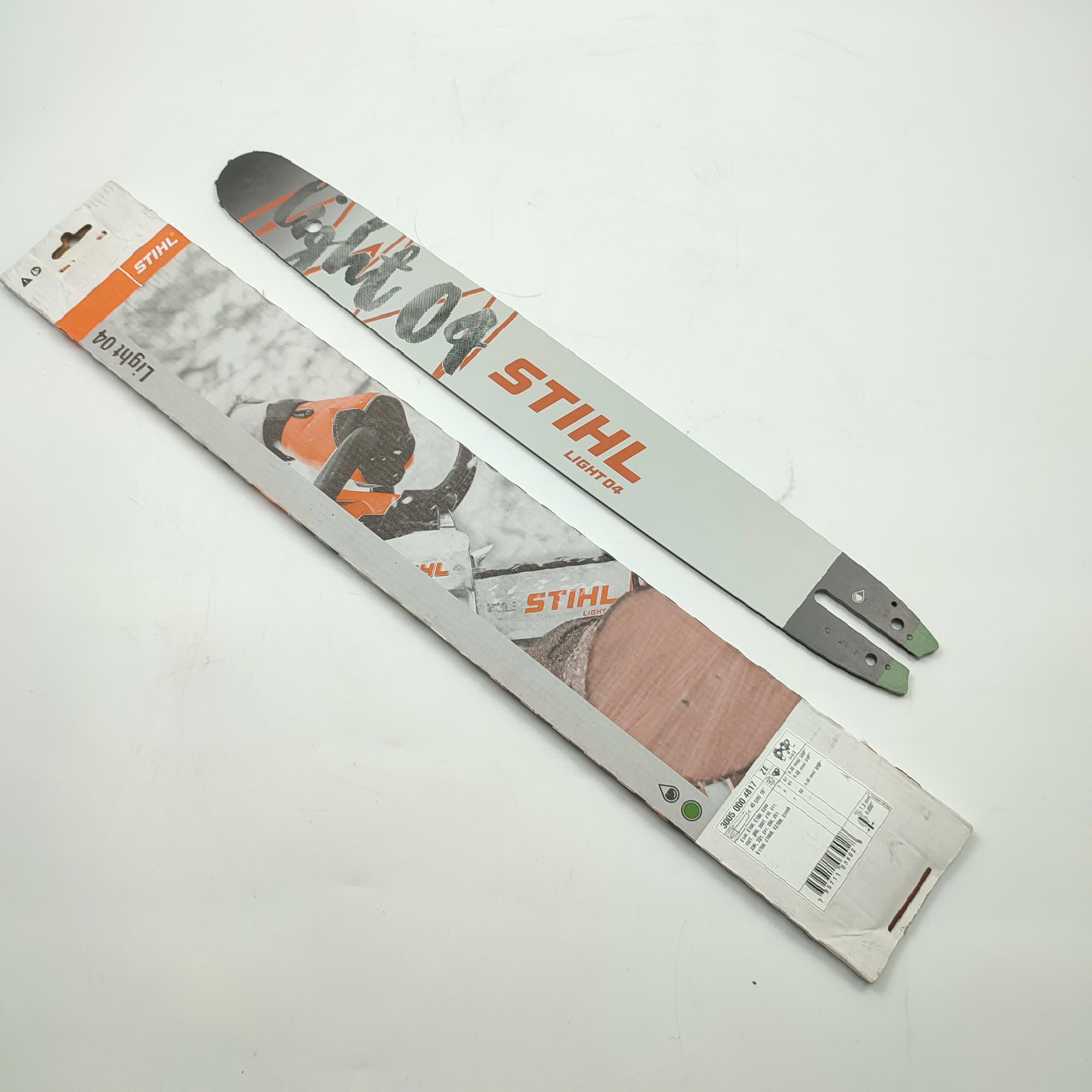 Lam bánh xe máy cưa Stihl 18inch (3/8"P - 1.3 mm) (3005-000-4817) - Bên trái