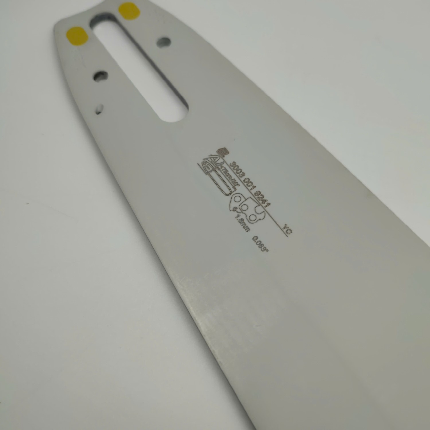 Lam máy cưa Stihl 30 in (8 tac) (3003-001-9241) - Mặt trước