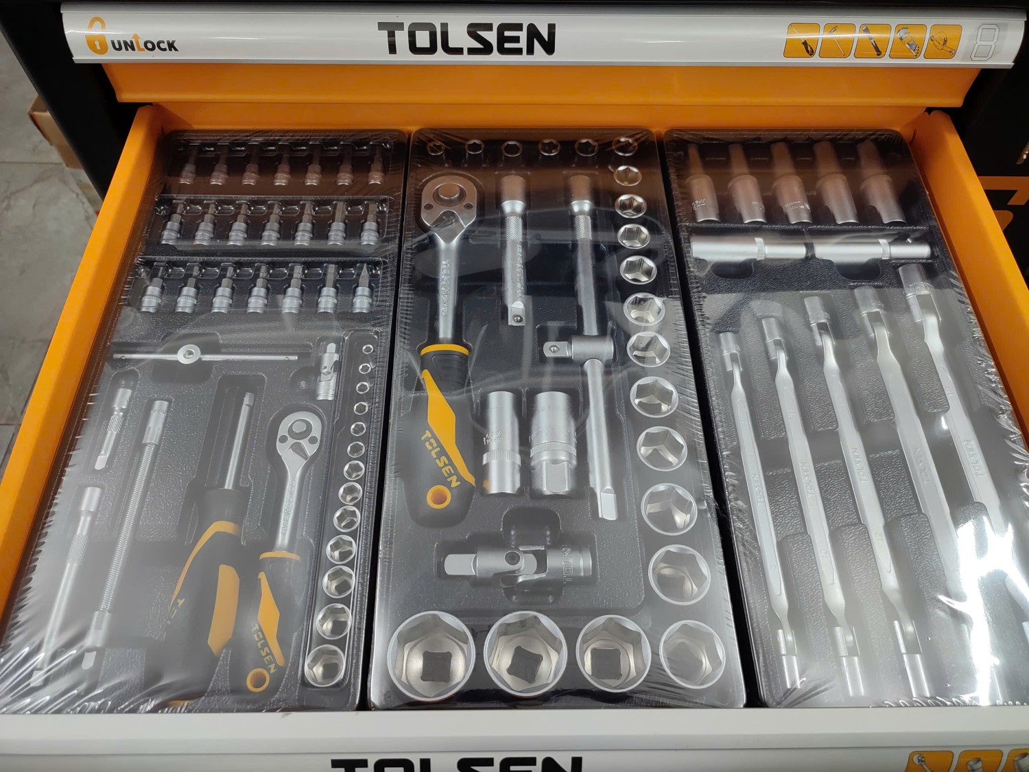 Bộ Dụng Cụ 175 Chi Tiết TOLSEN 85410 - ngăn 2