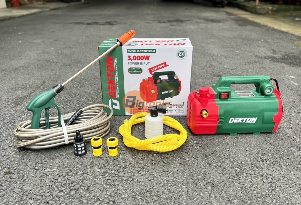 Máy xịt rửa xe chỉnh áp DEKTON DK-CWR3001PLUS - Bên phải
