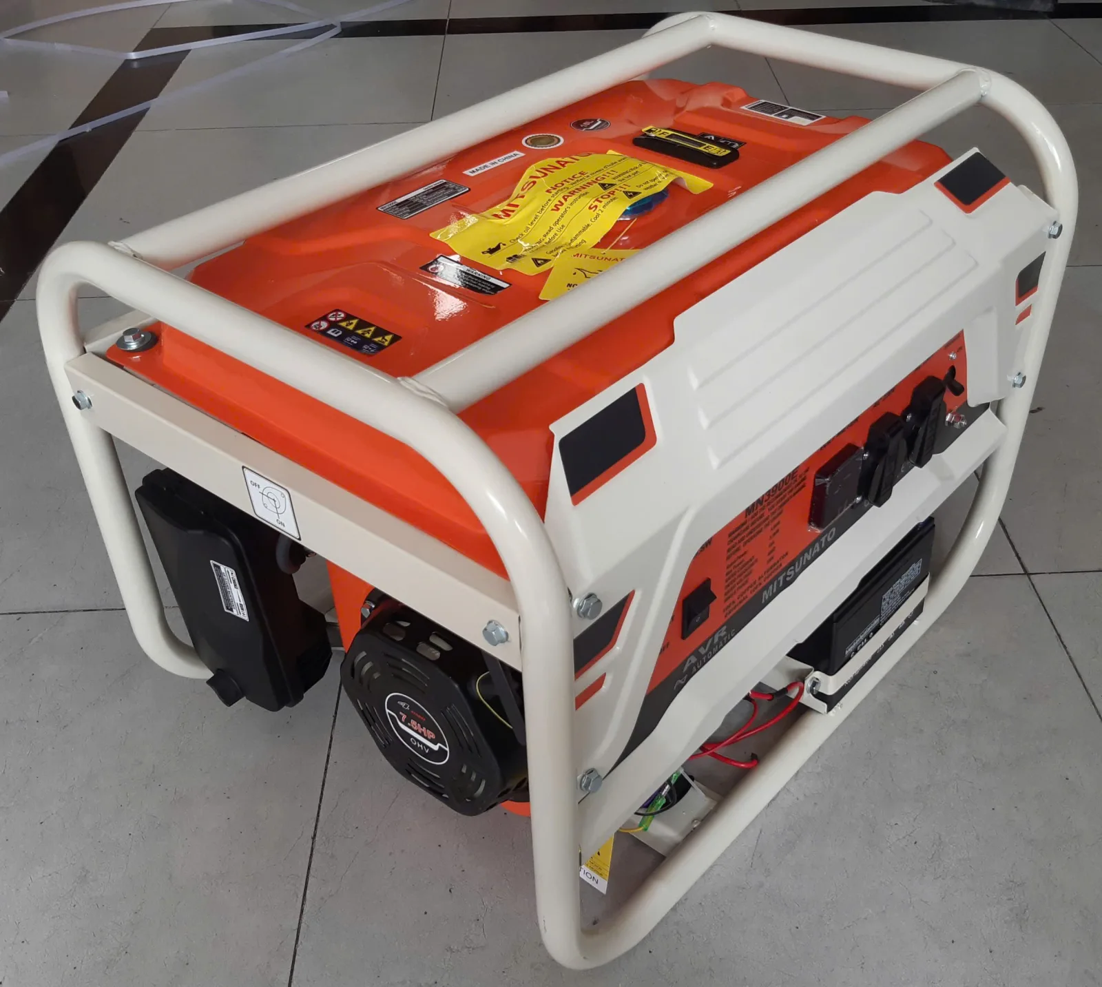 Máy phát điện 3kW MITSUNATO MN3900 - MN3900E