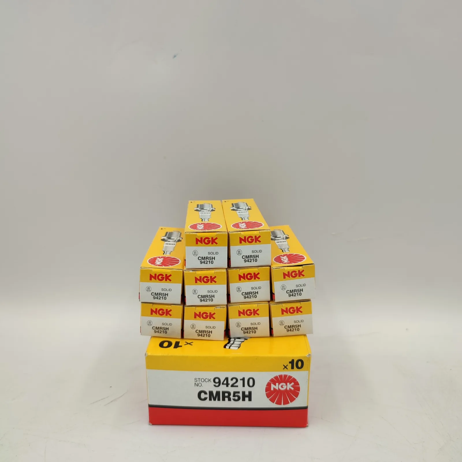 Bugi Máy Cắt Cỏ 4 Thì GX35 NGK CMR5H 94210 Thái Lan