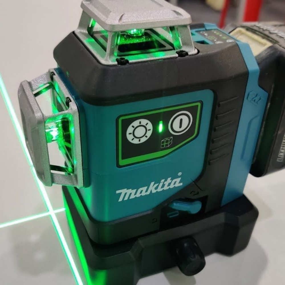 Máy Cân Mực Laser Tia Xanh Dùng Pin(12Vmax) MAKITA SK700GD