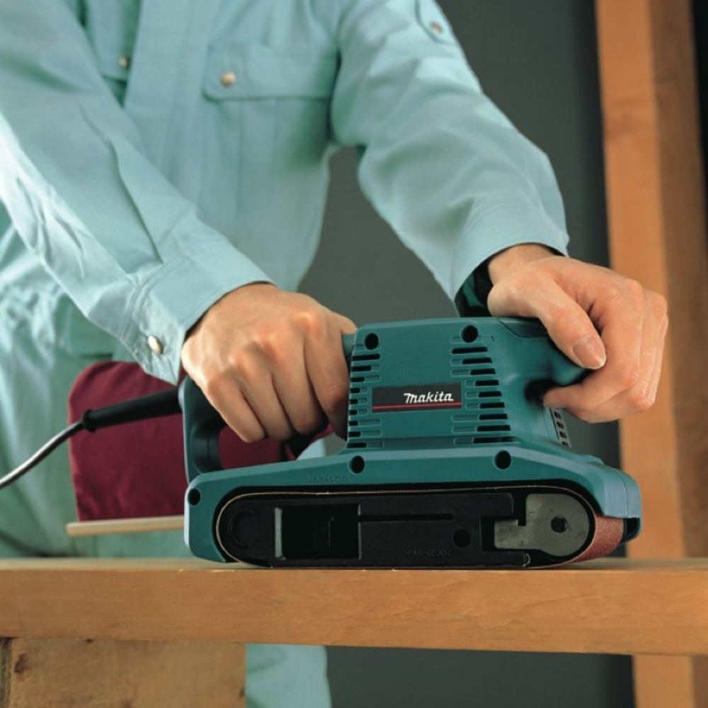 Máy Chà Nhám Băng MAKITA 9910 (76mmx457mm)