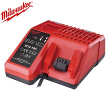 Sạc MILWAUKEE M12-18C