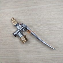 Bộ tay bóp xịt rửa máy lạnh thẳng (Chân 22mm - Béc cá sấu)