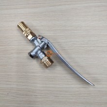 Bộ tay bóp xịt rửa máy lạnh thẳng (Chân 22mm - Béc cải tiến thau 5cm)