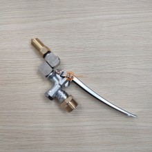 Bộ tay bóp xịt rửa máy lạnh xoay (Chân 22mm - Thau 3.5cm)