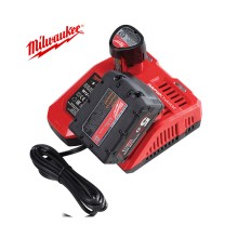 Trạm sạc nhanh MILWAUKEE 12V, 18V